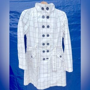 White plaid trench coat size S